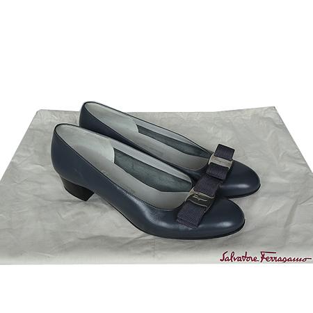 Ferragamo(��󰡸�) ���� �ٶ���� �׷��� ������(230~235ȣ)[���ֻ���] �̹���2 - ���̺��� �߰���ǰ