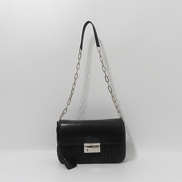 Prada(�����) 1BH032 ���� ���� ���� �е�� ü�� ����� [�λ꼭��Ե���] �̹���2 - ���̺��� �߰���ǰ