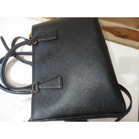 Prada(�����) 1BA863 �Ż� SAFFIANO LUX CAMMEO ���ǾƳ� ���� ����ΰ� ��Ʈ�� + �����Ʈ�� 2WAY �̹���3 - ���̺��� �߰���ǰ