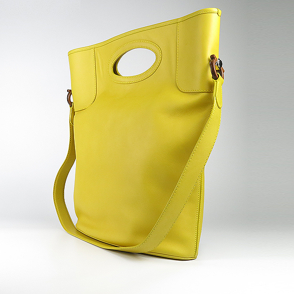 Ferragamo(��󰡸�) 21 B010 ���ο� ���� �� �ƿ� ���� ����� + �����Ʈ�� [��������] �̹���3 - ���̺��� �߰���ǰ