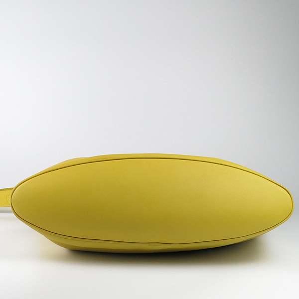 Ferragamo(��󰡸�) 21 B010 ���ο� ���� �� �ƿ� ���� ����� + �����Ʈ�� [��������] �̹���4 - ���̺��� �߰���ǰ