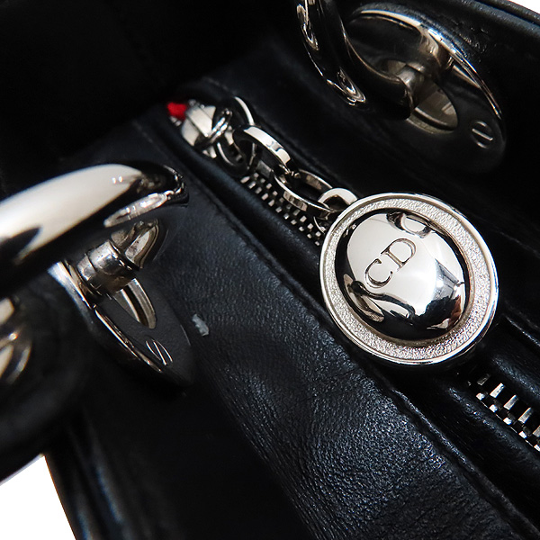 Dior(ũ����î���) CAL44551 ���� �÷� ����Ų ���̵� ��� M������ ��Ʈ�� + ��� ��Ʈ�� [��õ��] �̹���5 - ���̺��� �߰���ǰ