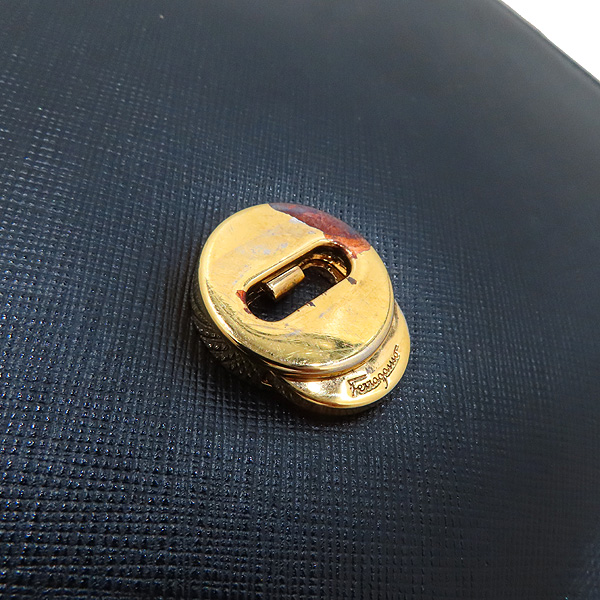 Ferragamo(��󰡸�) 21 E480 ���� �ٶ���� ���� ���ǾƳ� ���� ü�� ũ�ν��� [��õ��] �̹���4 - ���̺��� �߰���ǰ