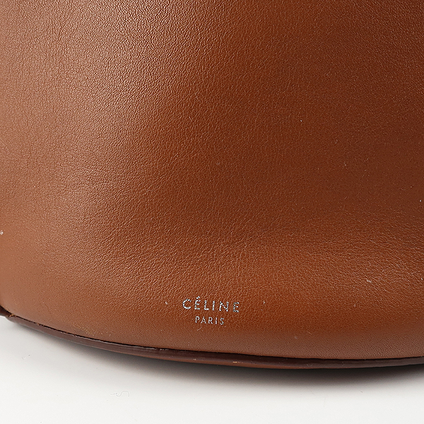 Celine(������) 183343 TAN(ź) �÷� ī�� ��Ų BUCKET(��Ŷ) ��� �� ũ�ν��� [��������] �̹���4 - ���̺��� �߰���ǰ