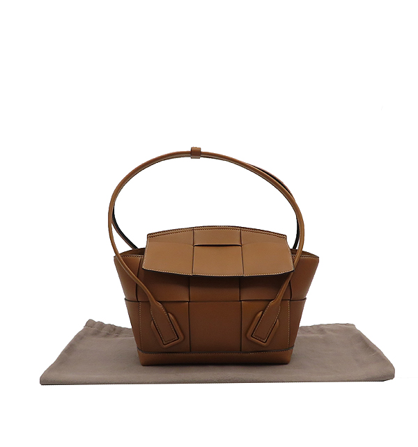 ���װ�����Ÿ �Ƹ��� ��Ʈ�� 