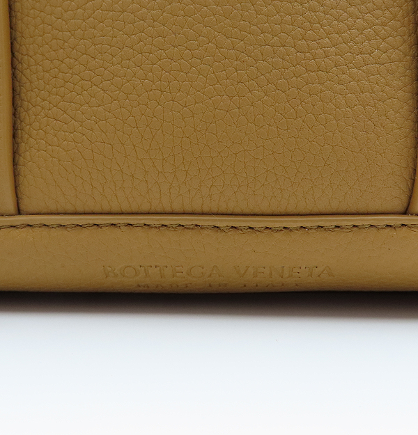 BOTTEGAVENETA(���װ�����Ÿ) 575943 ���� �÷� �Ƹ��� ���� ����� [�д�������] �̹���5 - ���̺��� �߰���ǰ