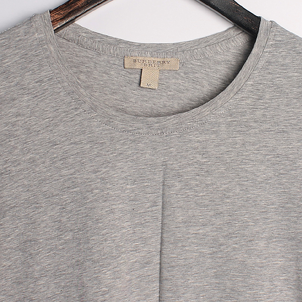 Burberry(������) 3886950 �Ͽ콺 üũ ������ ���� Ƽ���� [��������] �̹���2 - ���̺��� �߰���ǰ