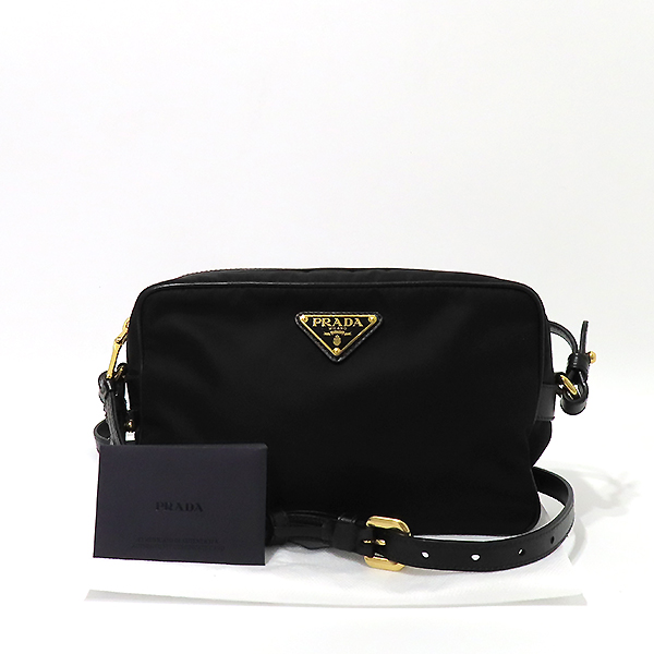 ����� �ڰ��� �ΰ� ī�޶� ũ�ν��� 