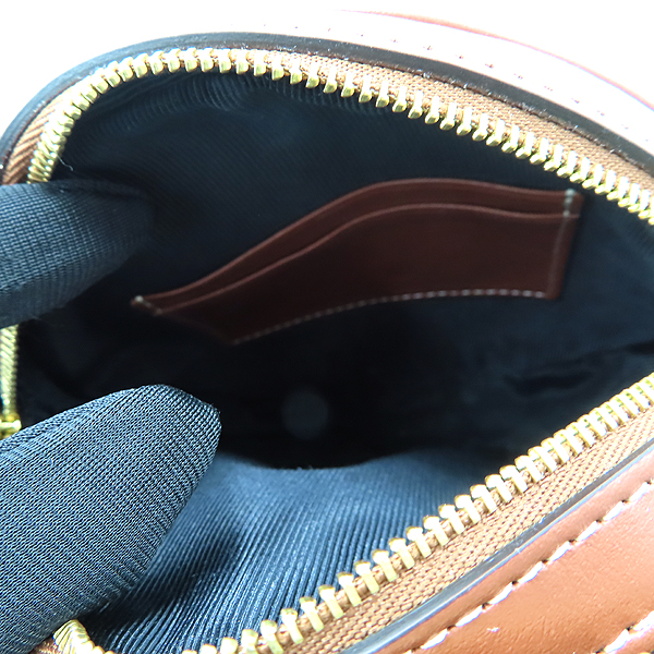 Burberry(������) 8027602 LOUISE(���̽�) �ΰ� ���� ũ�ν��� [��������������] �̹���5 - ���̺��� �߰���ǰ