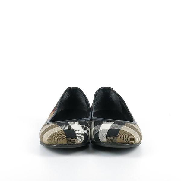 ������ �÷� ����