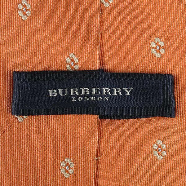 Burberry(������) 100% ��ũ ��Ÿ�� [��������] �̹���3 - ���̺��� �߰���ǰ