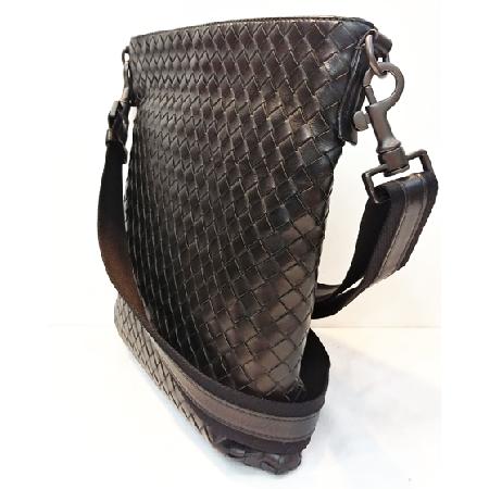 BOTTEGAVENETA 276356 �Ƹ������� ��Ʈ��ġ���� VN ũ�ν���(W) �̹���2 - ���̺��� �߰���ǰ