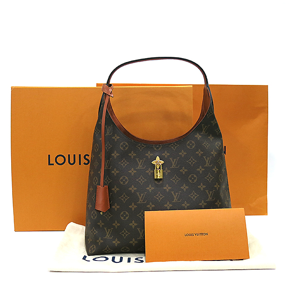 ���̺��� �ö�� ȣ���� 