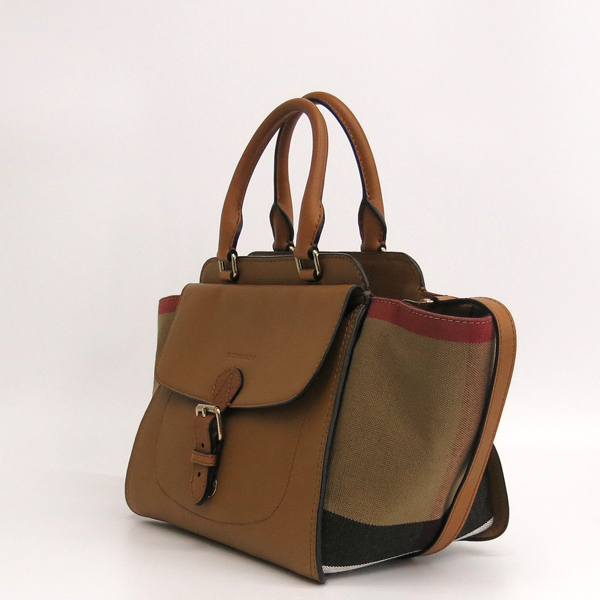 Burberry(������) 3992188 �Ͽ콺 üũ ���� ���� Ʈ���� ��Ʈ�� + ��� ��Ʈ�� [���빮��] �̹���3 - ���̺��� �߰���ǰ