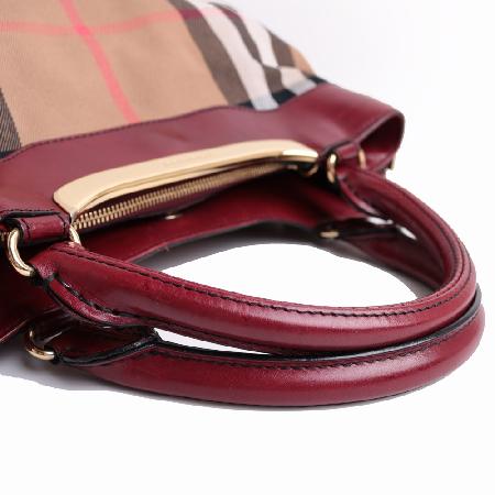 Burberry(������) SM HEPBURN 38316681 �Ͽ콺üũ ��Ʈ�� �� ����� [����ż�����] �̹���4 - ���̺��� �߰���ǰ