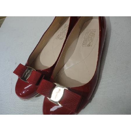 ��󰡸� Ferragamo(��󰡸�) VARINA ���̴�Ʈ ���� �ٶ� ��� �÷� ����
