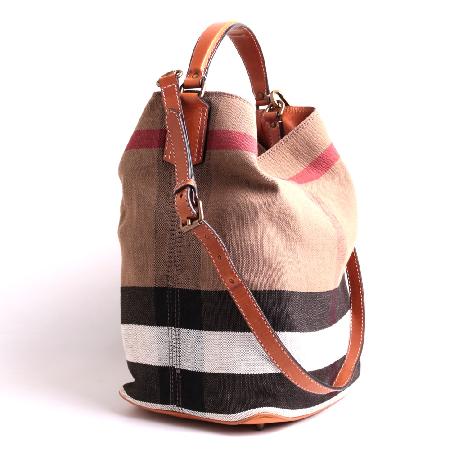 Burberry(������) �ֽ��� ĵ���� üũ ȣ�� ����� [����ż�����] �̹���2 - ���̺��� �߰���ǰ