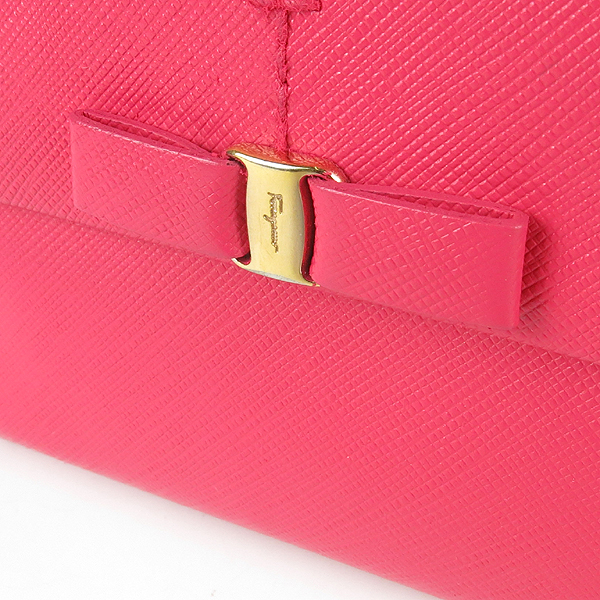 Ferragamo(��󰡸�) 22 A951 ���� �ٶ� ��� ��ũ ���ǾƳ� 3�� ������ [��������] �̹���3 - ���̺��� �߰���ǰ