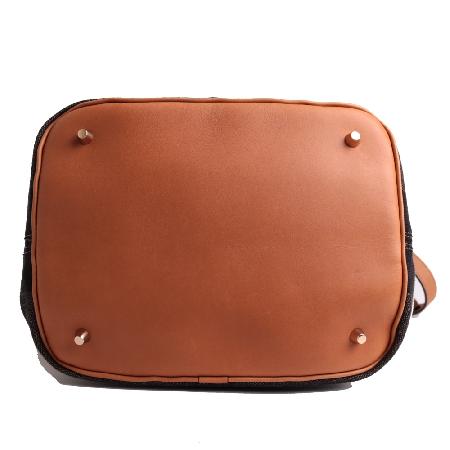 Burberry(������) 3982937 �ֽ��� �½� ȣ�� ����� [����ż�����] �̹���5 - ���̺��� �߰���ǰ