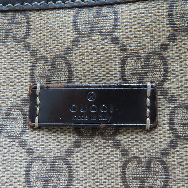 Gucci(����) 197953 GG�ΰ� PVC ���� ���̴�Ʈ Ʈ���� ���� ����� [��õ��] �̹���3 - ���̺��� �߰���ǰ