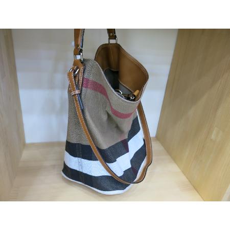 Burberry(������)�Ͽ콺üũ �к긯 2Way����� �̹���3 - ���̺��� �߰���ǰ