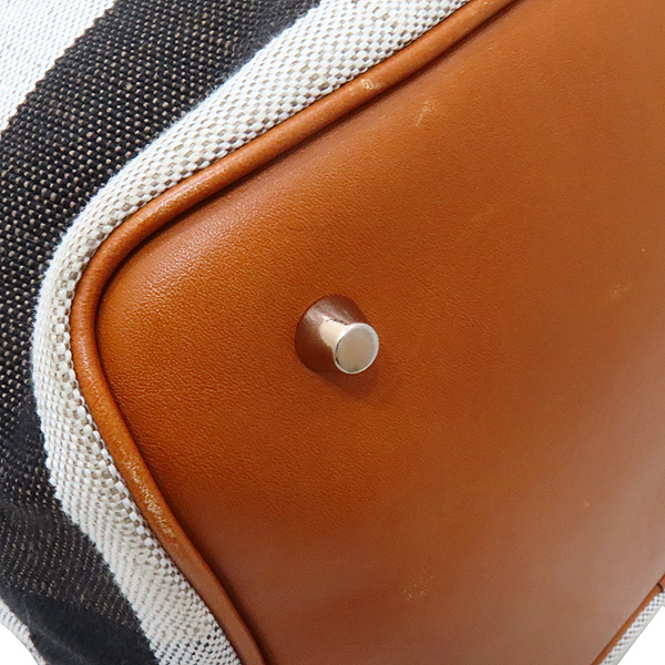 Burberry(������) 3945742 SUSANNA ���ܳ� �Ͽ콺üũ �к긯 ����� Ʈ���� ����� + �����Ŀ�ġ + �����Ʈ�� 2WAY [��õ��] �̹���5 - ���̺��� �߰���ǰ