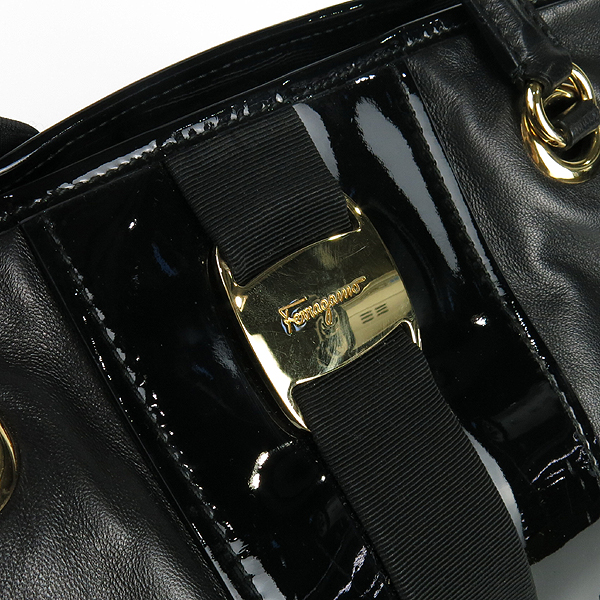 Ferragamo(��󰡸�) 21 E166 ���� �÷� ���� �ٶ� ��� ��Ʈ�� [��������] �̹���5 - ���̺��� �߰���ǰ