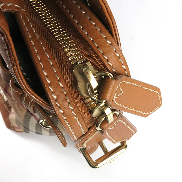 Burberry(������) ��Ʈ ��� ���� ���� Ʈ���� üũ PVC  ����� [��������] �̹���6 - ���̺��� �߰���ǰ