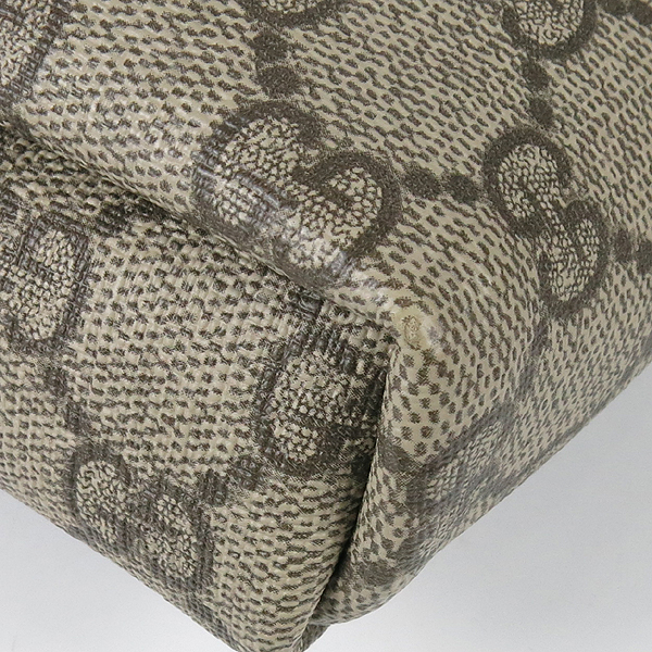 Gucci(����) 223666 GG�ΰ� PVC ��ũ���� ���� Ʈ���� �޽��� ũ�ν��� [��������] �̹���4 - ���̺��� �߰���ǰ