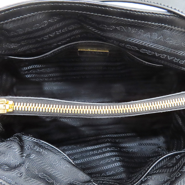 Prada(�����) 1BA173 ���� �÷� TESSUTO + SOFT CALF NERO �׼��� ���� �ΰ� ��� ��Ʈ�� + ��� ��Ʈ�� [��õ��] �̹���7 - ���̺��� �߰���ǰ