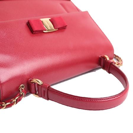 Ferragamo(��󰡸�) 21 F558 ���ǾƳ� ���� �ٶ� ���� ĳ�� ��Ʈ�� �� ����� [����ż�����] �̹���4 - ���̺��� �߰���ǰ