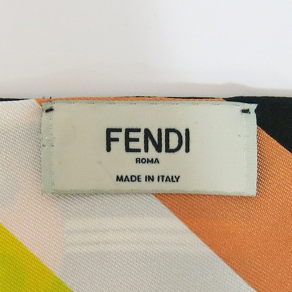 Fendi(���) ���� ����Ʈ Ʈ����(�ڶ�) ��ī�� [�뱸��������] �̹���5 - ���̺��� �߰���ǰ