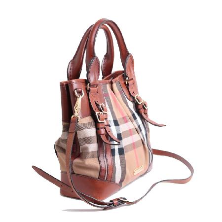 Burberry(������) 3826419 �Ͽ콺 üũ ��Ʈ�� �� ����� [����ż�����] �̹���2 - ���̺��� �߰���ǰ