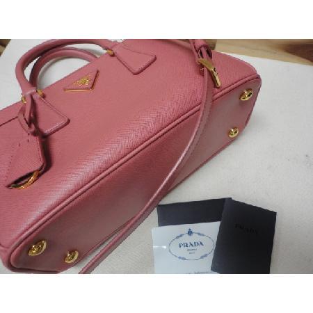Prada(�����) BN2316 ���� �ΰ� ��ũ ���ǾƳ� ���� �������� �̴� ��Ʈ�� + �����Ʈ��[û�ֱ�õ������] �̹���5 - ���̺��� �߰���ǰ