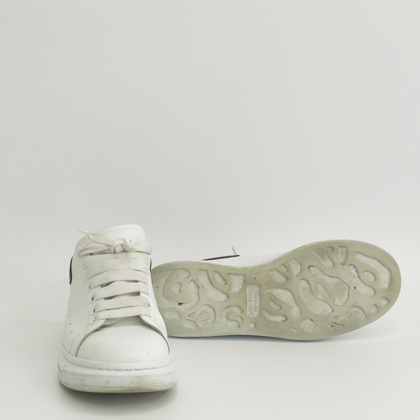 ALEXANDER MCQUEEN (�˷��������) 553680 ȭ��Ʈ �÷� ���� ������ ������ ����Ŀ�� - 260MM [���빮��] �̹���2 - ���̺��� �߰���ǰ