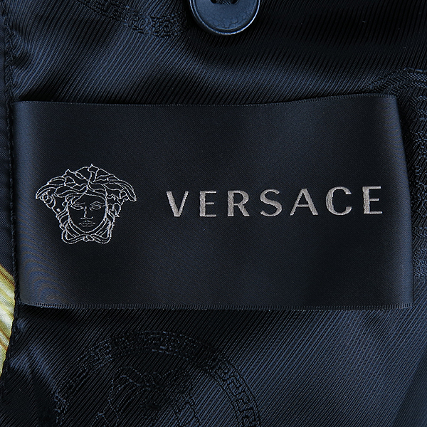 Versace(ü)      [] ̹4 - ̺ ߰ǰ