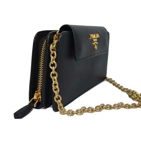 Prada(�����) ���ǾƳ� ���� ���� �ΰ� ü�� ����Ʈ�� ���̽� Ŭ��ġ �� �̴� ũ�ν��� �̹���3 - ���̺��� �߰���ǰ