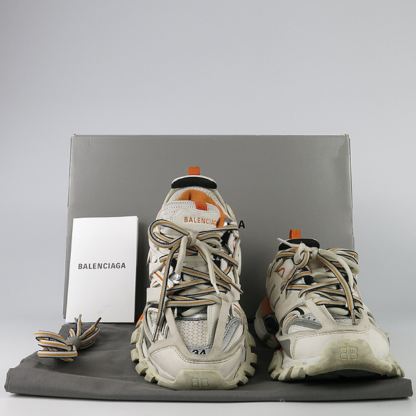 �߷��þư� Ʈ�� ������ ����Ŀ�� 