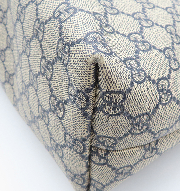 Gucci(����) 211137 GG �ΰ� PVC ���̺� ���� ȥ�� ���� ����� [�д�������] �̹���3 - ���̺��� �߰���ǰ