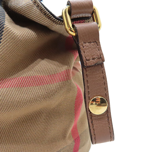 Burberry(������) 3958969 �Ͽ콺 üũ ĵ���� ���� ���� ĵ�ͺ��� ����� [��õ��] �̹���5 - ���̺��� �߰���ǰ