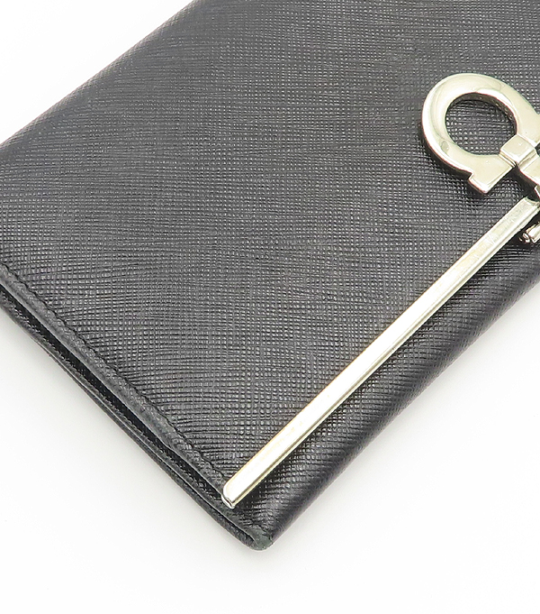 Ferragamo(��󰡸�) 22 4633 ���� ���ǾƳ� ��ġ�� ����ΰ� �� ��� ������ [��������] �̹���2 - ���̺��� �߰���ǰ