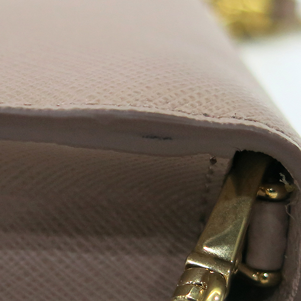 Prada(�����) 1DH029 SAFFIANO METAL NERO CIPRIA �÷� ���ǾƳ� ���� �ΰ� �̴� ü�� ����� �� Ŭ��ġ [�λ꼾�Һ���] �̹���6 - ���̺��� �߰���ǰ