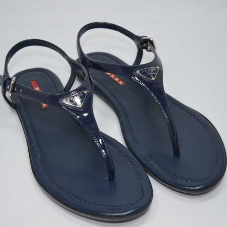 Prada(�����)���̺� �÷� �ﰢ�ΰ� ���� �̹���2 - ���̺��� �߰���ǰ