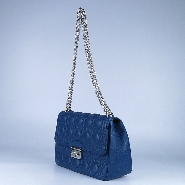 Dior(ũ����î���) M0214PGAI ���� �÷� ���� ��� �� �� ü�� ũ�ν��� [��������] �̹���3 - ���̺��� �߰���ǰ