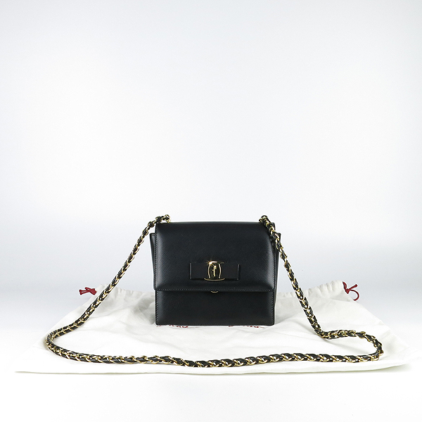 ��󰡸� ���ǾƳ� ũ�ν��� �̴�