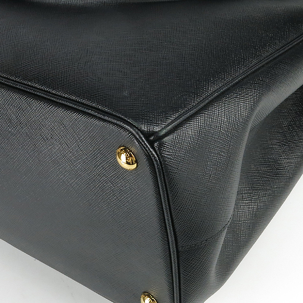 Prada(�����) BN2274 SAFFIANO LUX NERO ���� ���ǾƳ� ���� ���� �ﰢ �ΰ� ��Ʈ�� + �����Ʈ�� 2WAY [��������] �̹���6 - ���̺��� �߰���ǰ