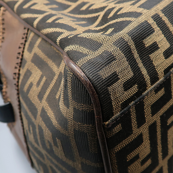 Fendi(���) 8BN158 FF�ΰ� �ڰ��� ��Ÿ ���͵� ��� �� ����� [����������] �̹���4 - ���̺��� �߰���ǰ