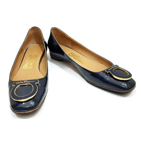 Ferragamo(��󰡸�) SANNA ���̺� ���̴�Ʈ ���� ���� ���͸� ��ġ�� ��� ������ ���� [������û��]w �̹���2 - ���̺��� �߰���ǰ