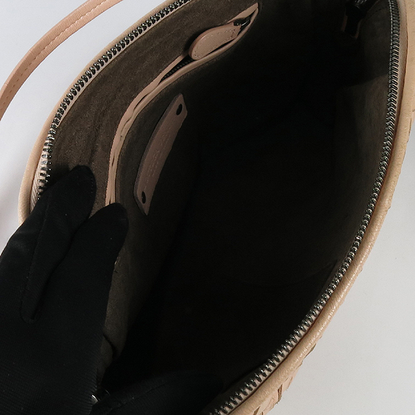 BOTTEGAVENETA (���װ�����Ÿ) �ε���ũ �÷� ���� ��Ʈ��ġ���� ���� �̴� ũ�ν��� [��������] �̹���5 - ���̺��� �߰���ǰ