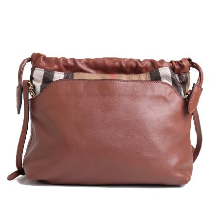 Burberry(������) �Ͽ콺 üũ ��Ʋ ũ���� ũ�ν��� 3921489 [����ż�����] �̹���4 - ���̺��� �߰���ǰ